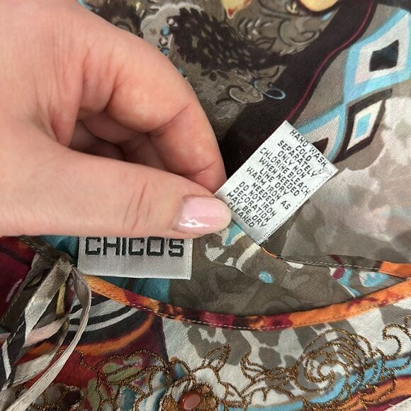 Chico’s Silk Floral Print Semi-Sheer Embroidered 3/4 Sleeve Top Blouse Size S - Picture 6 of 8